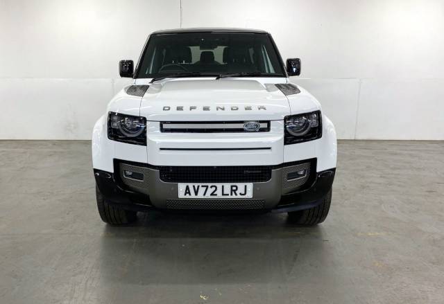 2022 Land Rover Defender 3.0 D250 X-Dynamic SE 90 3dr Auto