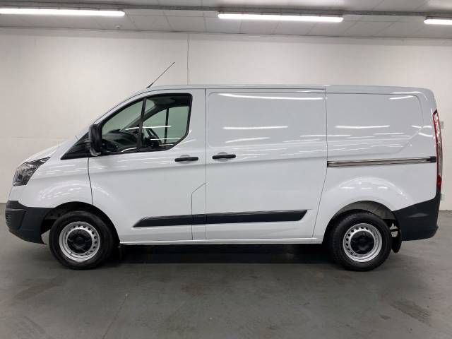 2015 Ford Transit Custom 2.2 TDCi 100ps Low Roof Van